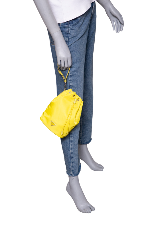 PRADA CONTENITORE MANIGLIA RE-NYLON LEMON YELLOW