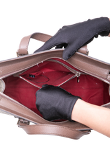 GUCCI BUCKLE TRAVEL SMALL TOTE GG SUPREME