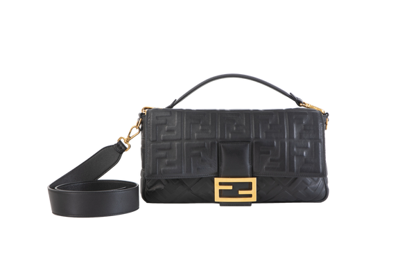 FENDI BAGUETTE ZUCCA EMBOSSED – Troca de Luxo