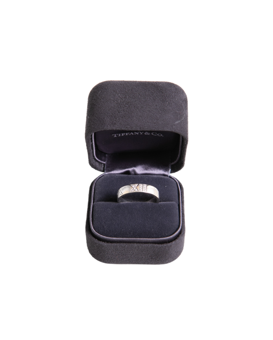 TIFFANY &CO. ATLAS DIAMOND RING WITH ROMAN NUMERAL 18K WHITE GOLD