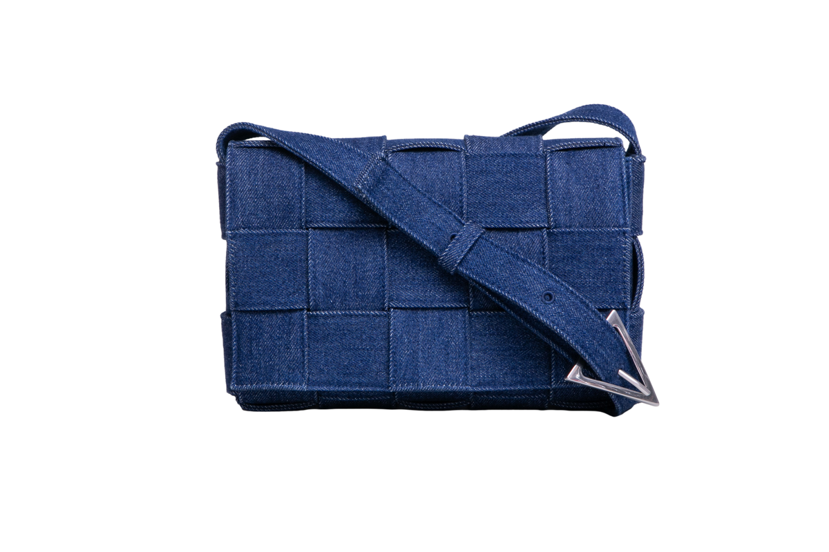 BOTTEGA CASSETTE INTRECCIATO DENIM BLUE
