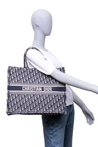 DIOR BOOK TOTE CANVAS OBLIQUE NAVY