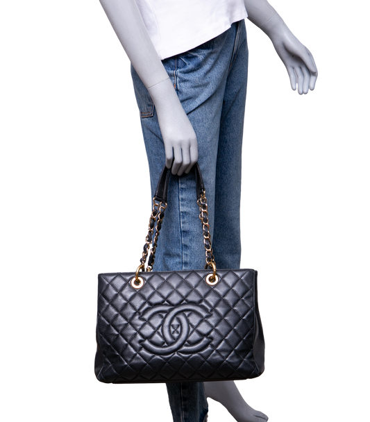 CHANEL GRAND SHOPPING TOTE (GST) CAVIAR BLACK