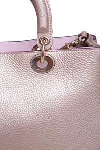 DIOR DIORISSIMO TOTE MEDIUM METALLIC ROSE