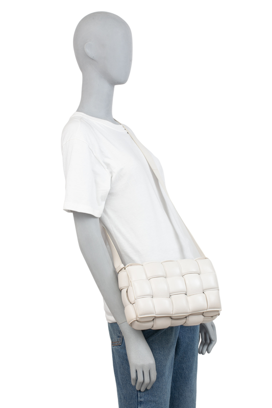 BOTTEGA PADDED CASSETE OFF WHITE