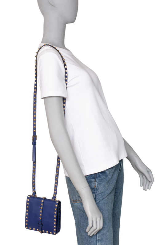 VALENTINO FLAP MESSENGER ROCKSTUD SAPPHIRE BLUE