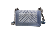 DESAPEGO DANDYNHA BARBOSA CHANEL BOY CHEVRON SMALL FLAP DENIM