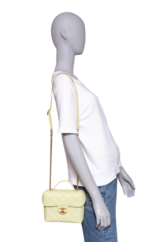 CHANEL SMALL VANITY CASE CAVIAR AVOCADO GOLD HDWR