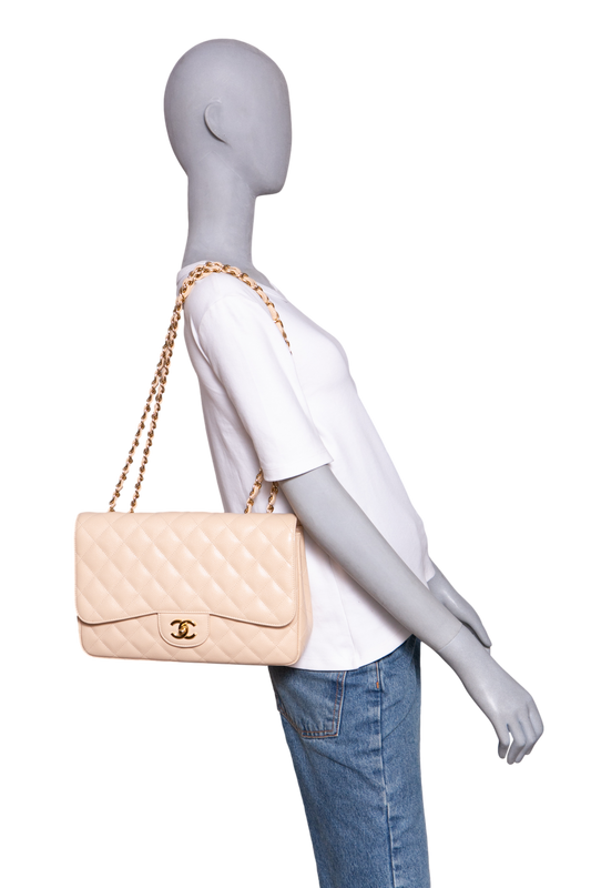 CHANEL CLASSIC FLAP JUMBO CAVIAR BEIGE