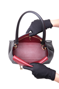 CHANEL MÉTIERS D'ART SMALL GRAINED CALFSKIN LAMBSKIN & GOLD METAL BLACK E BURGUNDY - 2026