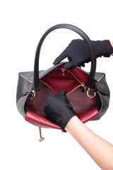 CHANEL MÉTIERS D'ART SMALL GRAINED CALFSKIN LAMBSKIN & GOLD METAL BLACK E BURGUNDY - 2026