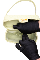 CHANEL SMALL VANITY CASE CAVIAR AVOCADO GOLD HDWR