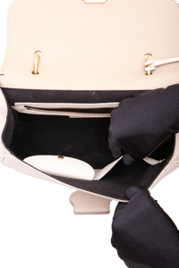 BURBERRY DK88 MEDIUM BICOLOR HONEY/LIMESTONE