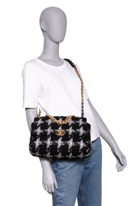 DESAPEGO BRUNA CARDOSO CHANEL 19 LARGE TWEED CHAIN BLACK/WHITE TWO-TONE HDWR