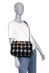 DESAPEGO BRUNA CARDOSO CHANEL 19 LARGE TWEED CHAIN BLACK/WHITE TWO-TONE HDWR