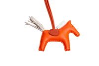 HERMÈS RODEO PM MILO LAMBSKIN ORANGE POPPY/CRAIE/TERRE BATTUE
