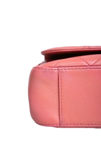CHANEL BUSINESS AFFINITY CORAL GOLD HDWR