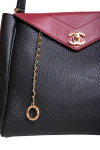 CHANEL MÉTIERS D'ART SMALL GRAINED CALFSKIN LAMBSKIN & GOLD METAL BLACK E BURGUNDY - 2026