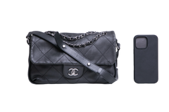 DESAPEGO TATIANA PILÃO CHANEL COUNTRY CHIC FLAP CALFSKIN MEDIUM BLACK