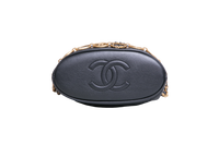 CHANEL BUCKET MATELASSE CHARM BLACK HDW GOLD