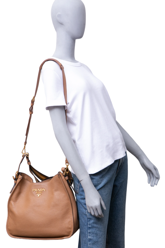 PRADA PHENIX ZIPPERED MESSENGER VITELLO CARAMEL