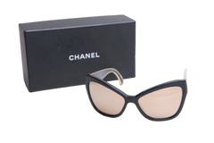 CHANEL CAT EYE LUXE MIRRORED BLACK