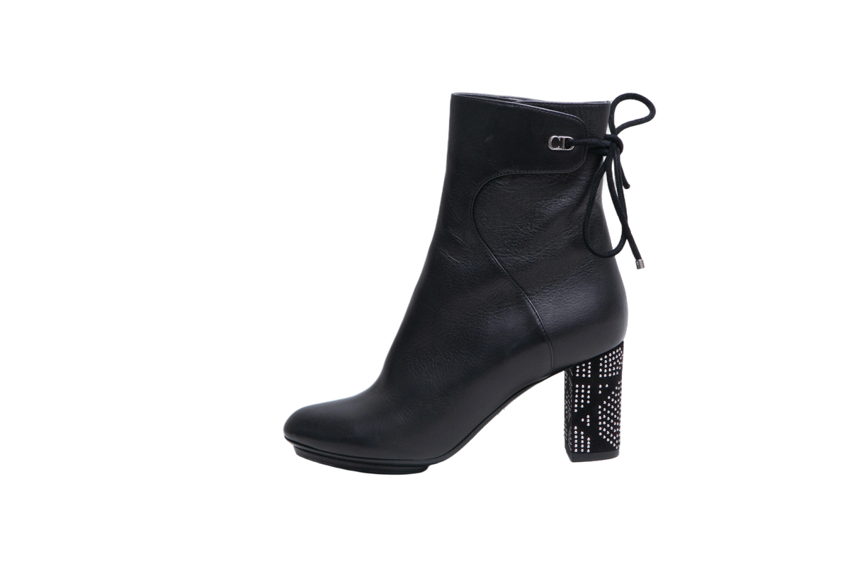 DIOR BOOTS STELLAR STUDDED CALFSKIN BLACK - 33 BR