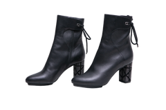 DIOR BOOTS STELLAR STUDDED CALFSKIN BLACK - 33 BR