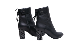 DIOR BOOTS STELLAR STUDDED CALFSKIN BLACK - 33 BR