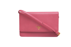 PRADA WOC FLAP ON STRAP SAFFIANO PINK