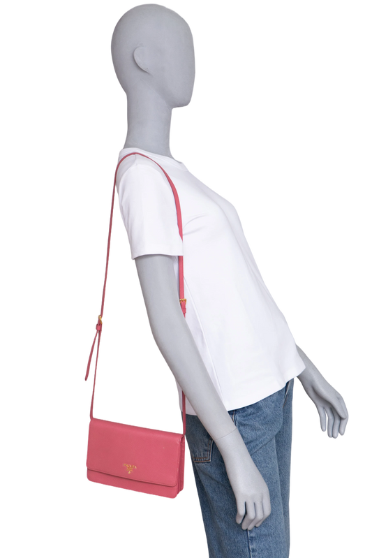 PRADA WOC FLAP ON STRAP SAFFIANO PINK