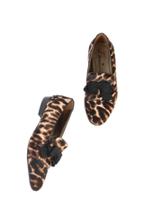 DESAPEGO THASSIA NAVES JIMMY CHOO LEOAFER LEOPARD FUR