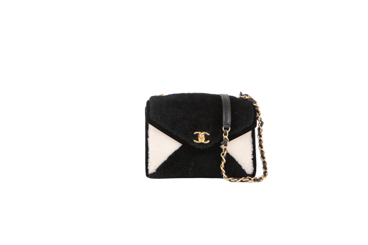 DESAPEGO NATI VOZZA CHANEL PARIS-CHENONCEU B&W SHEARLING