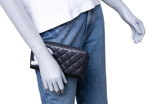 CHANEL ZIP WALLET CAMBON B&W