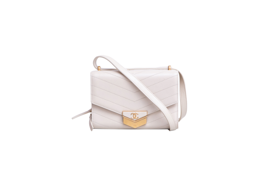 DESAPEGO FABI JUSTUS CHANEL CALFSKIN CHEVRON QUILTED MEDIUM