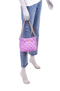 DESAPEGO NATI VOZZA CHANEL PICK ME HOBO LILAC