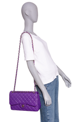 CHANEL CLASSIC DOUBLE FLAP/JUMBO CAVIAR PURPLE