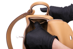 HERMÈS LINDY TAURILLON CLÉMENCE BISCUIT PLW HDWR