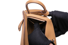 HERMÈS LINDY TAURILLON CLÉMENCE BISCUIT PLW HDWR