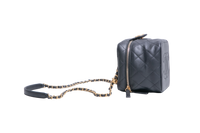 CHANEL VANITY CASE SMALL BLACK/GOLD