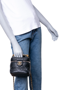 CHANEL VANITY CASE SMALL BLACK/GOLD