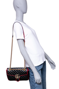 GUCCI GG MARMONT SMALL BLACK AND RED