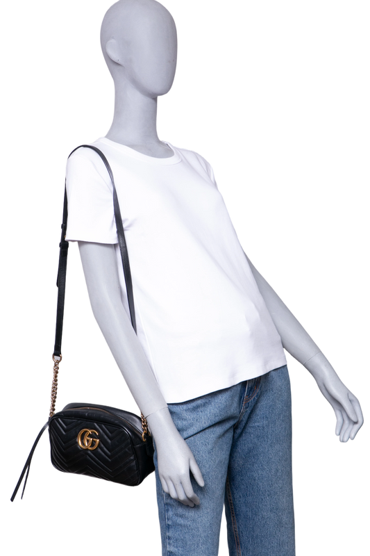 GUCCI GG MARMONT CAMERA BAG BLACK