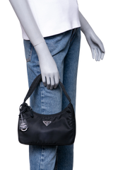 PRADA RE-EDITION 2000 NYLON BLACK