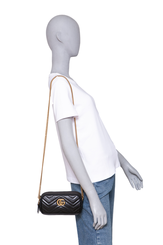 GUCCI GG MARMONT CAMERA BAG TRIPLE-ZIP MATELASSÊ BLACK