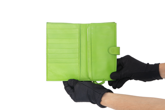 BOTTEGA VENETA WALLET LONG INTRECCIATO LIME