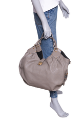 LV MAHINA LARGE HOBO GREY