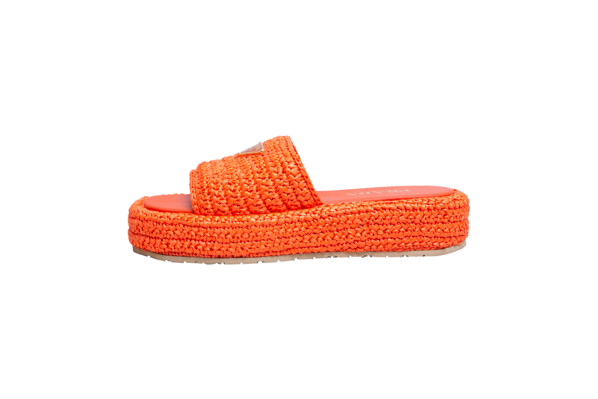 PRADA SANDAL FLAT PLATFORM IN RAFFIA ORANGE