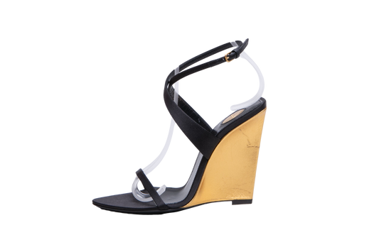 YSL SALOMÉ 110 CRÊPE SATIN WEDGE SANDALS BLACK/GOLD