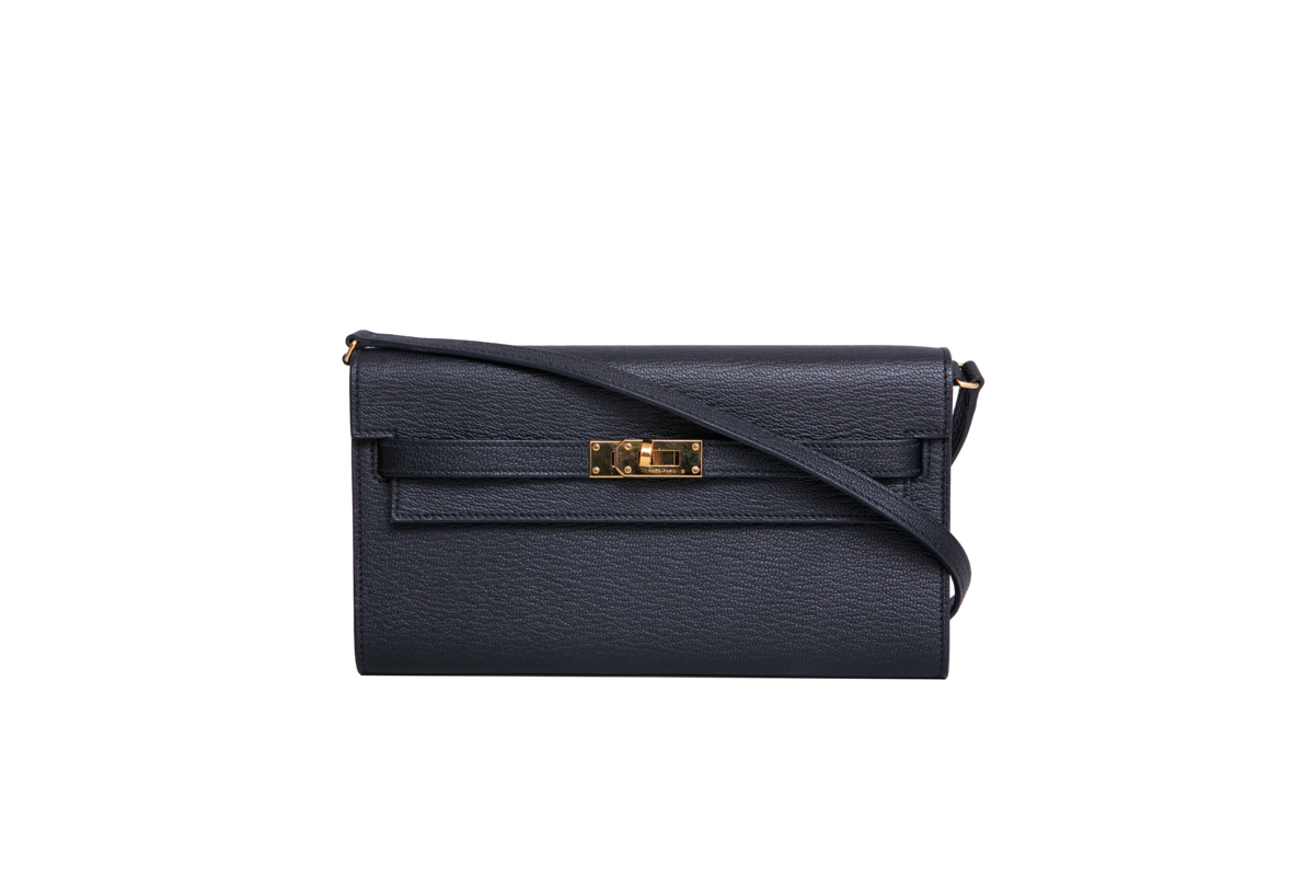 HERMÈS KELLY TO GO CHÈVRE MYSORE NOIR GOLD HDWR